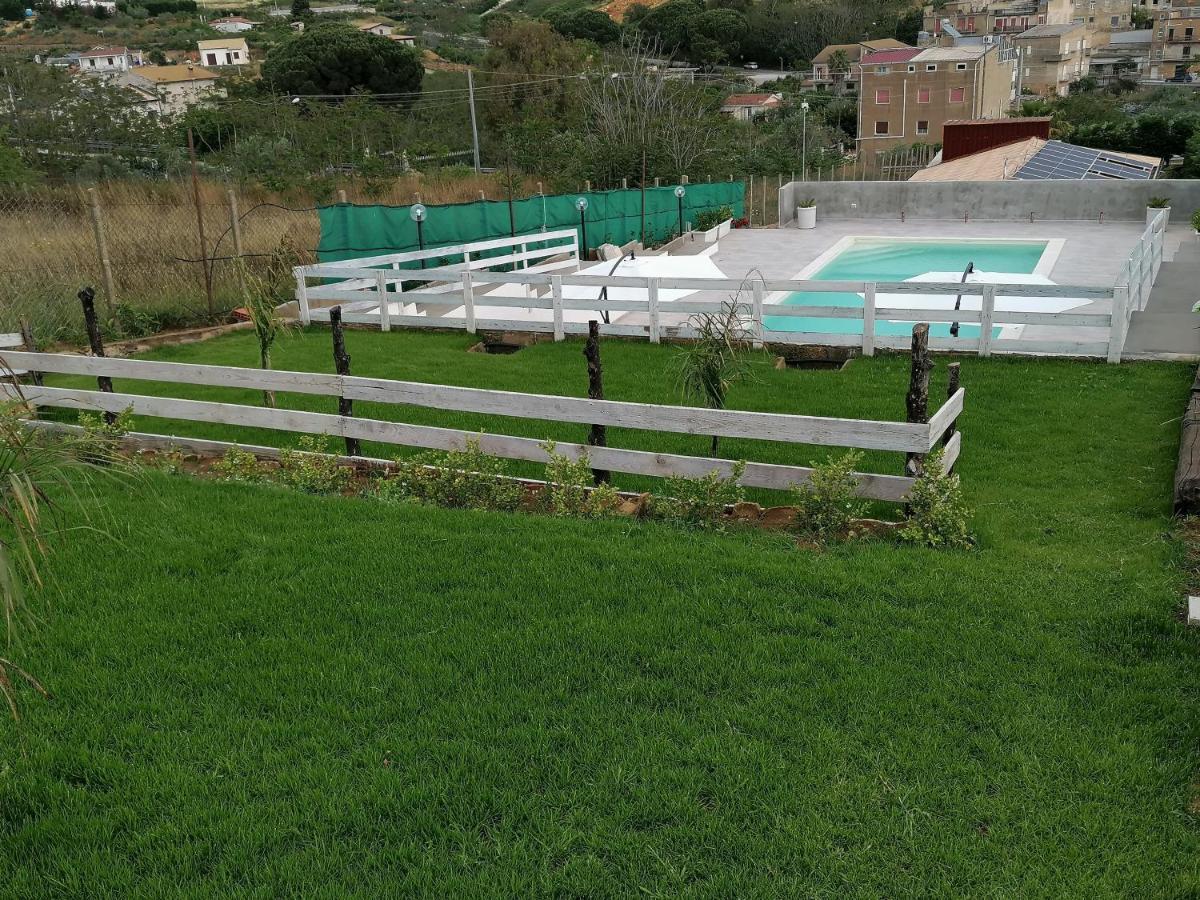 Casa Vacanze Villa Tropia Camastra Extérieur photo